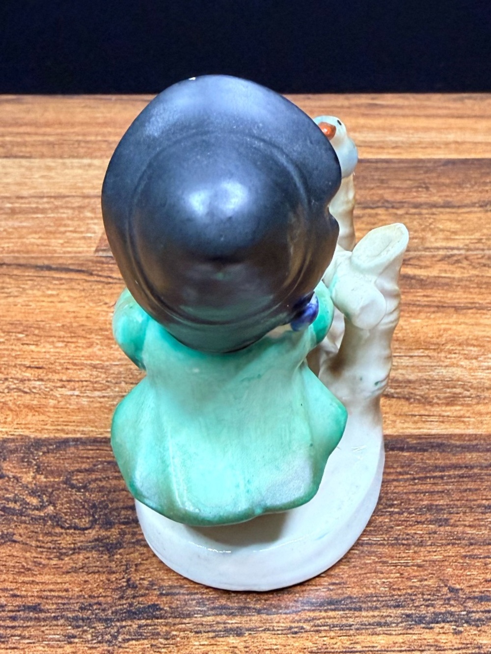 Figurine of Boy Playing Horn - Picture 3 of 15